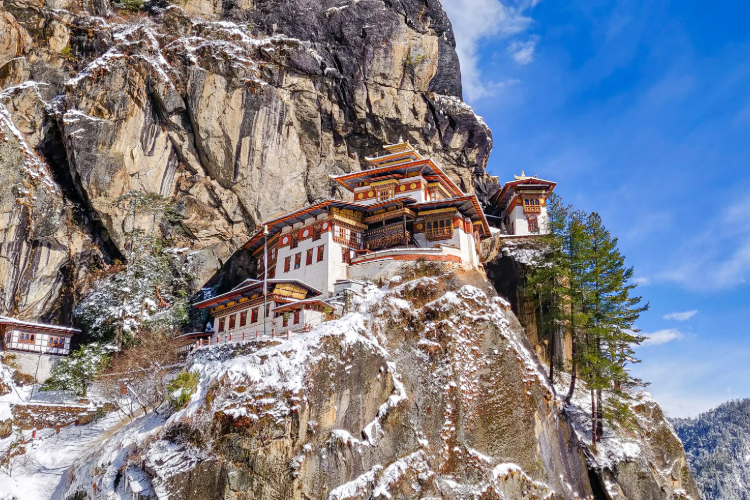 CURIOSIDADES SOBRE O MOSTEIRO DE TAKTSANG